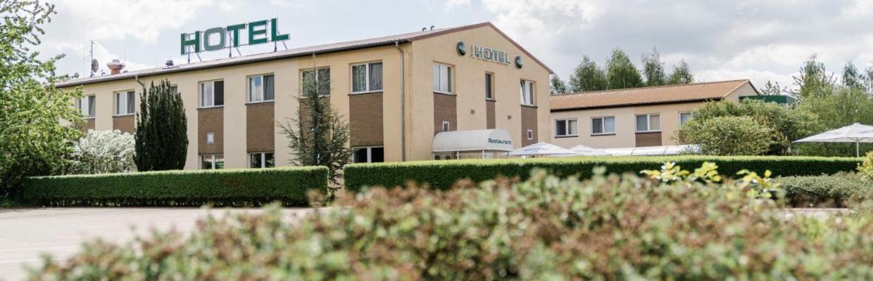 Hotel Falkenhagen プリッツヴァルク エクステリア 写真